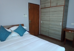 IMG-fac5ae989bdc5d02e5d556a39e58d266-V